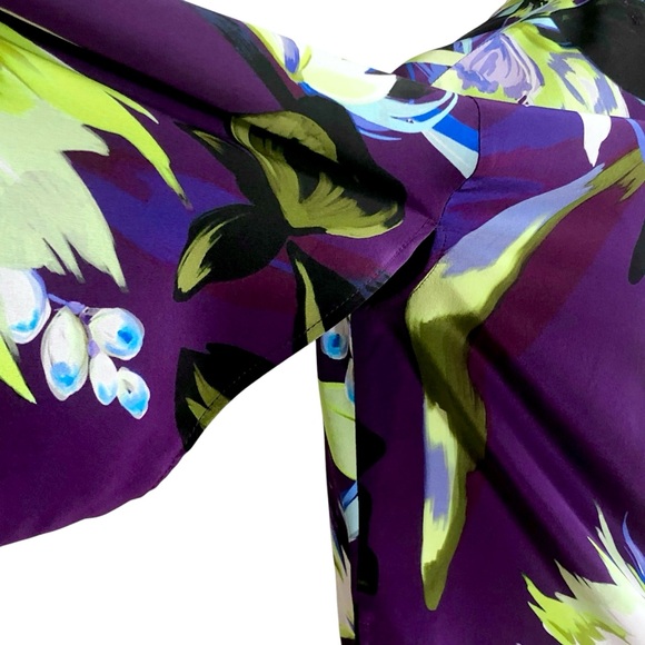 Psophia Silk Blouse with Flower Print in Violet Size Small - Picture 5 of 13